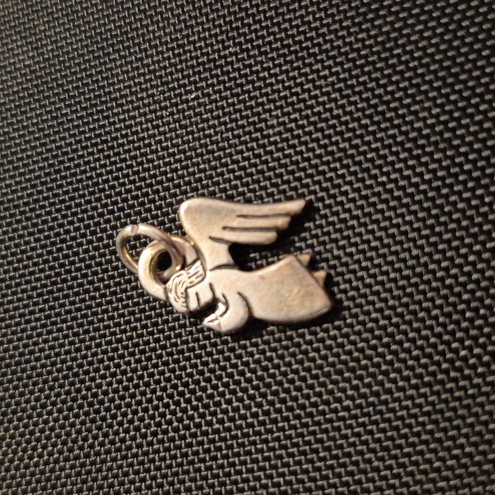 James Avery Praying Angel Retired Silver Charm